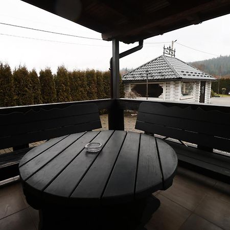 Vip House Villa Mykuljtsjin Eksteriør bilde